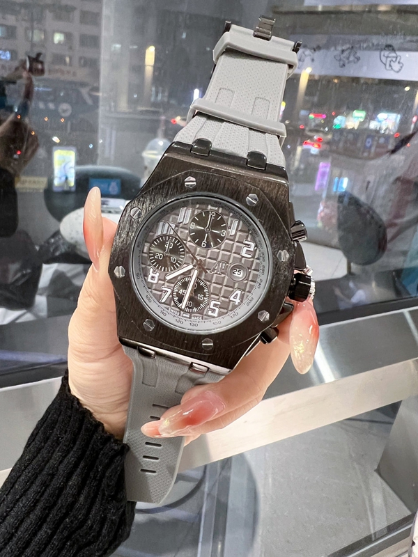 ブランド時計着用イメージ